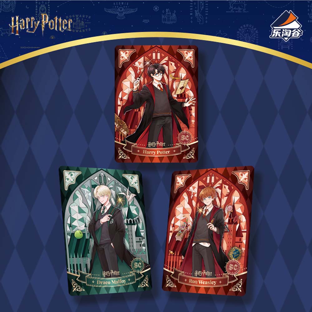 Harry Potter - Sorcerer's Stone Series Collectible Card Booster Pack